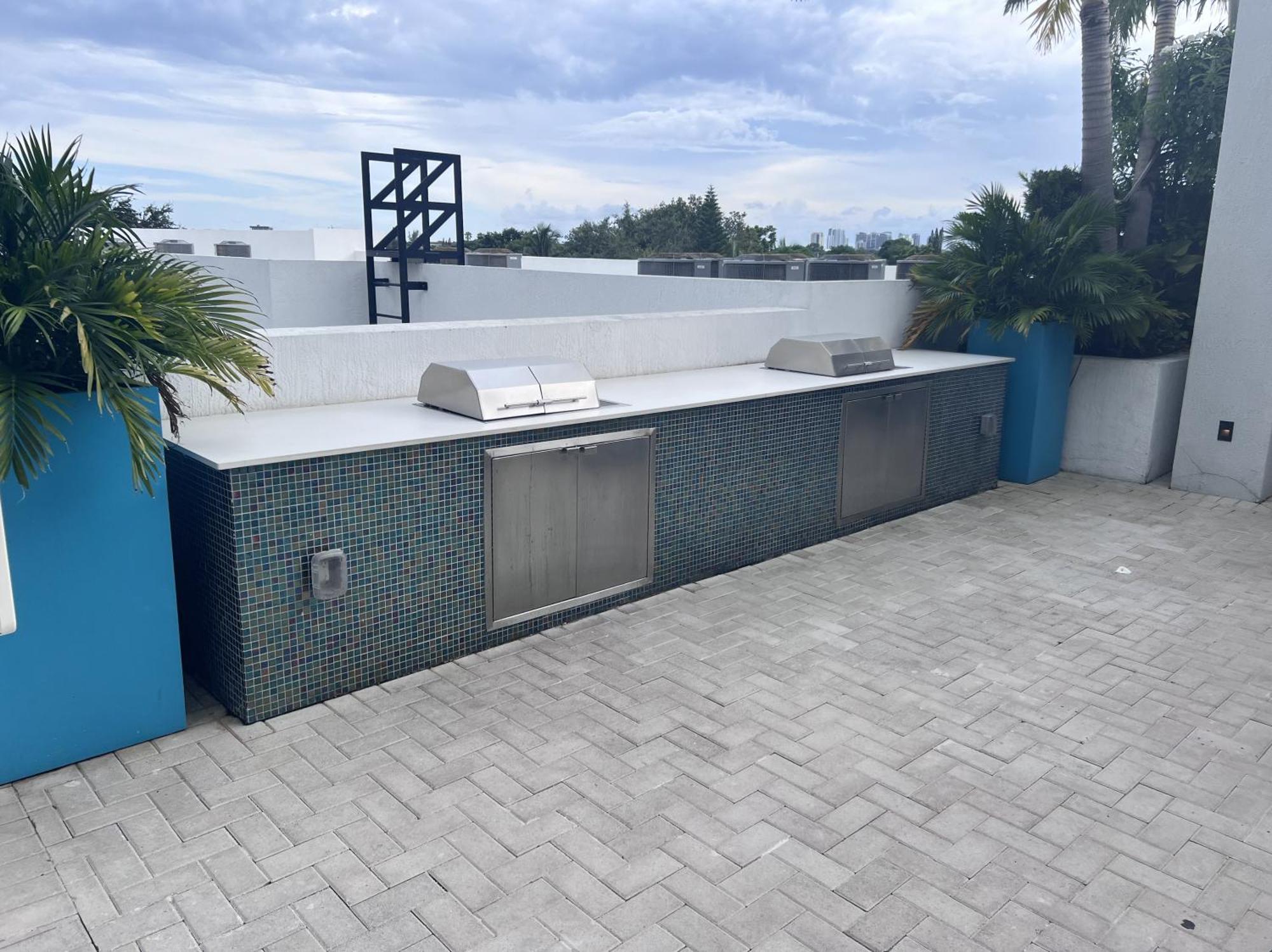 Master Bed Room In Calle Ocho Miami Eksteriør billede