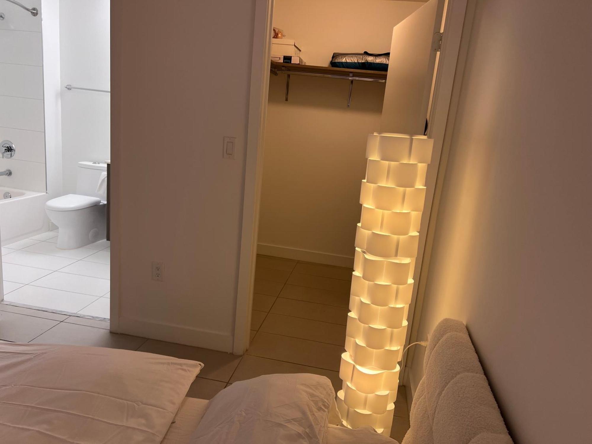 Master Bed Room In Calle Ocho Miami Eksteriør billede